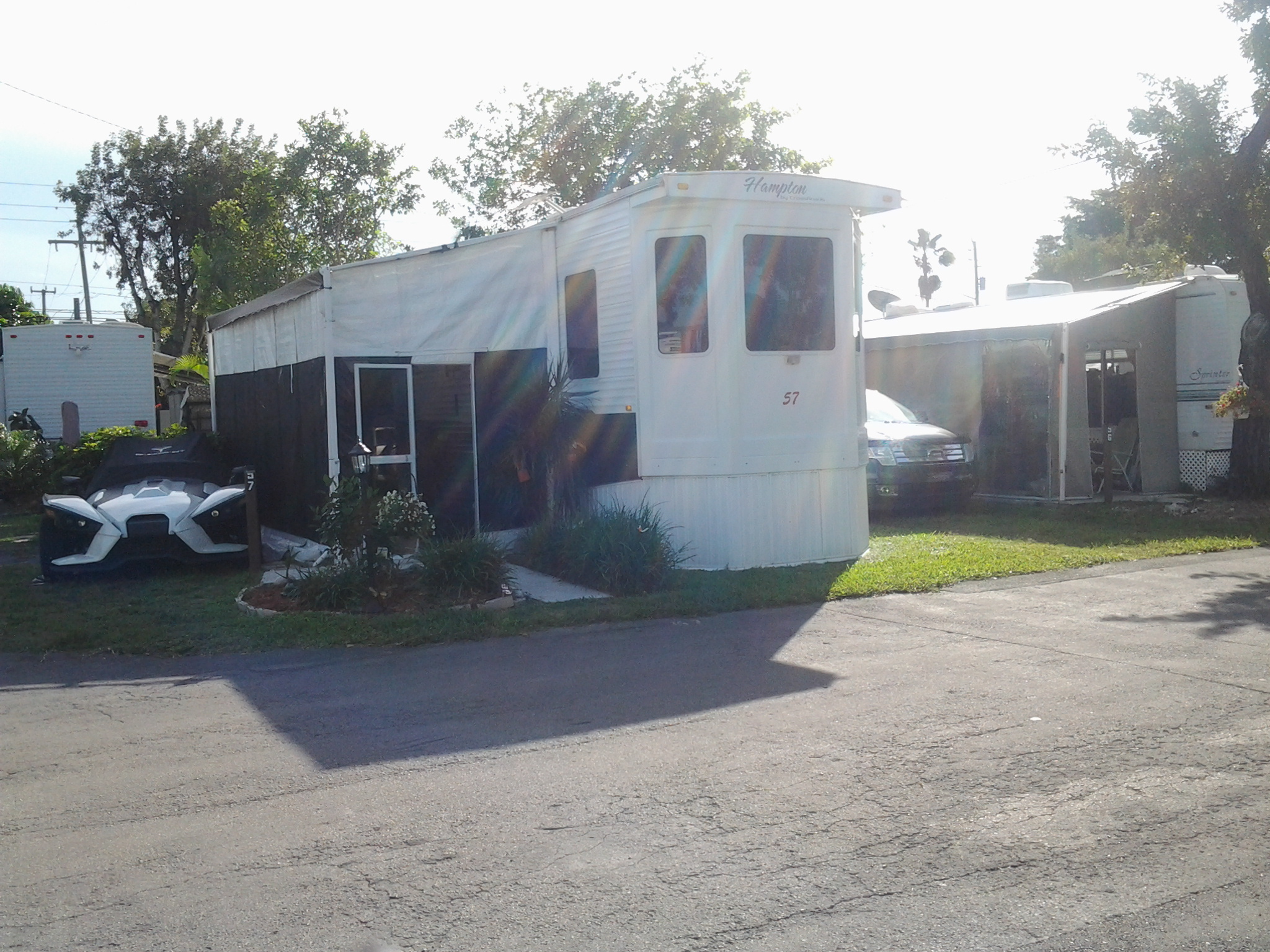 Gallery West Bay Oaks