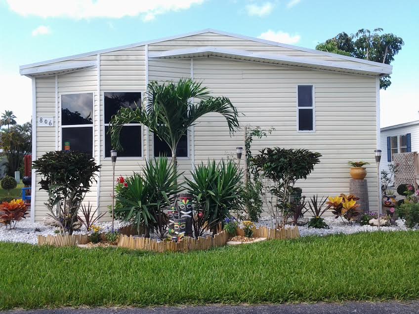 Gallery West Bay Oaks